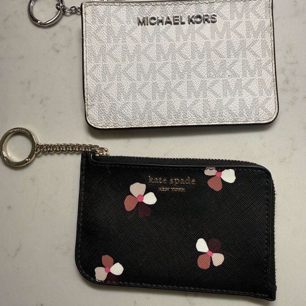 Michael Kors White/Silver Monogram Zip Key Card Holder